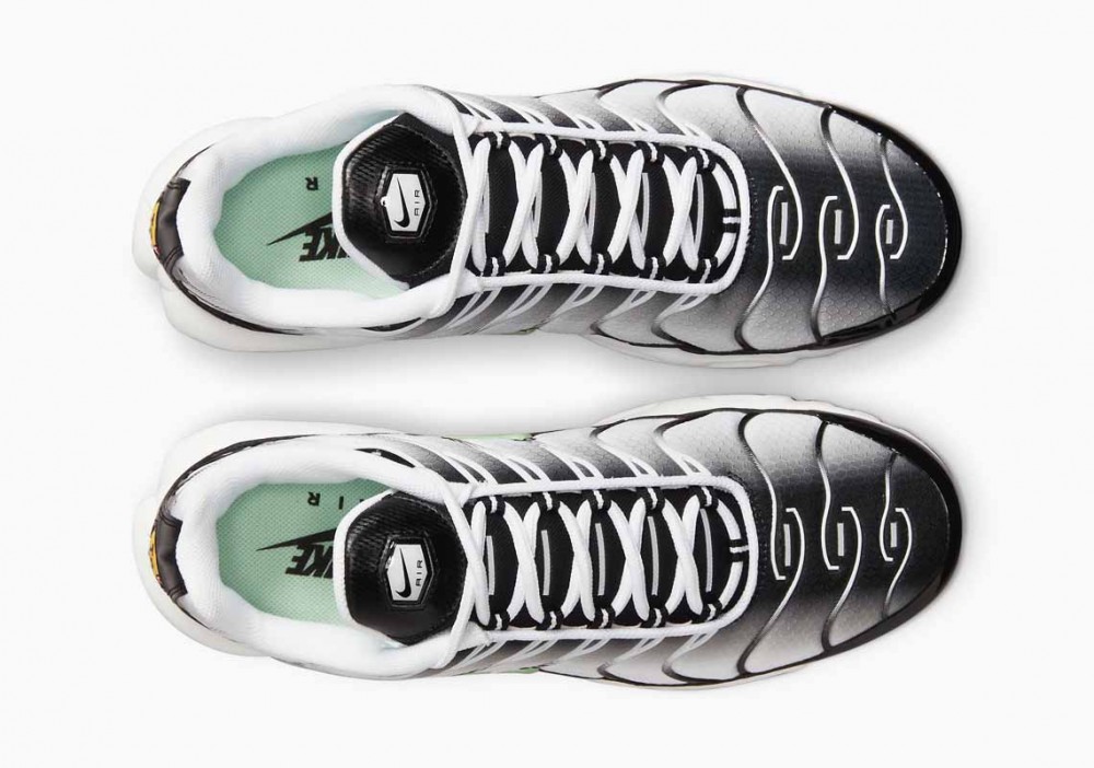 Nike Air Max Plus Blanco Negro Menta Verde para Hombre