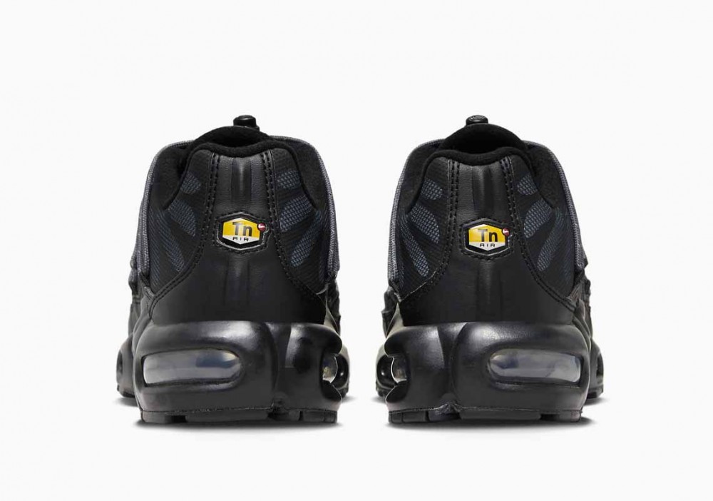 Nike Air Max Plus Utility Negras Platino Metalizado para Hombre